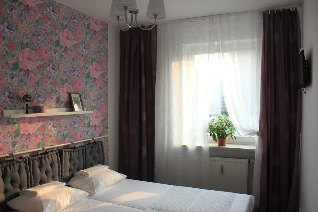 Kolorowa Guest Rooms Warsaw Luaran gambar
