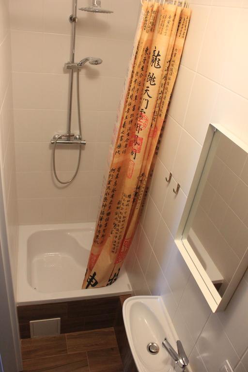 Kolorowa Guest Rooms Warsaw Luaran gambar