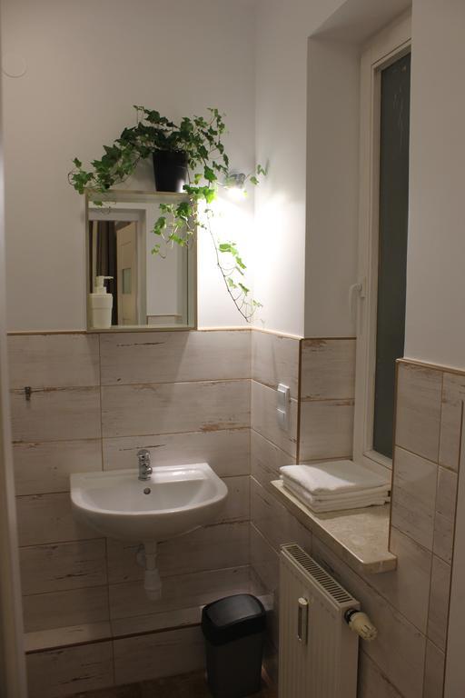 Kolorowa Guest Rooms Warsaw Luaran gambar