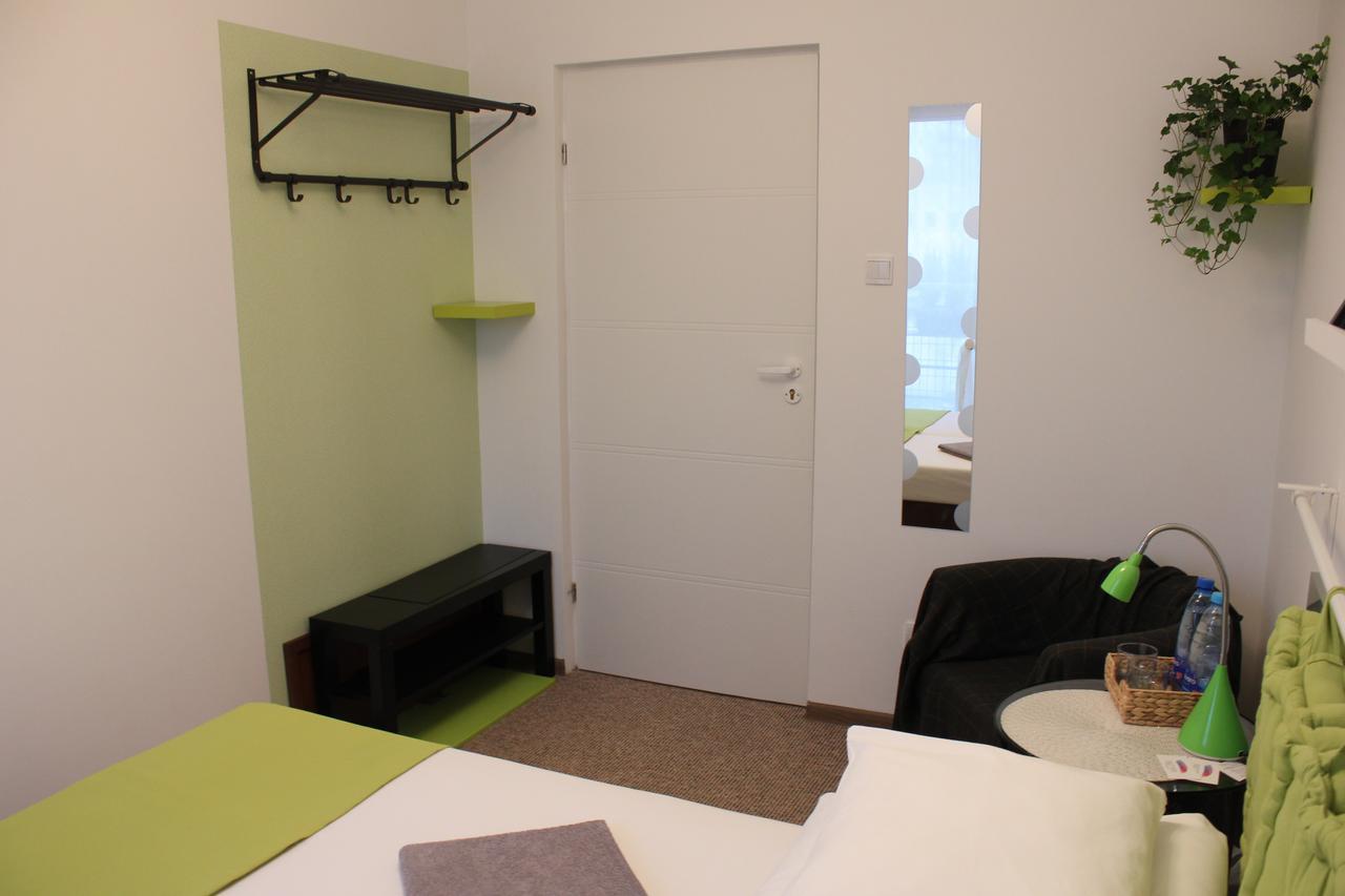 Kolorowa Guest Rooms Warsaw Luaran gambar