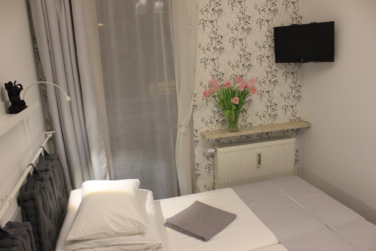 Kolorowa Guest Rooms Warsaw Luaran gambar